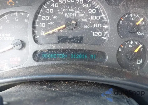 2003 Chevrolet Silverado 1500 Lt из США, поврежденный, VIN 2GCEK19T831152653